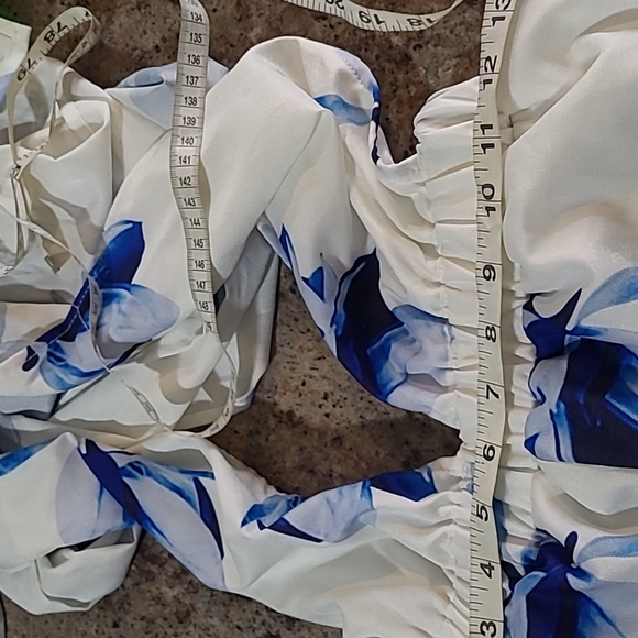 Romper sz 6 - Picture 6 of 7